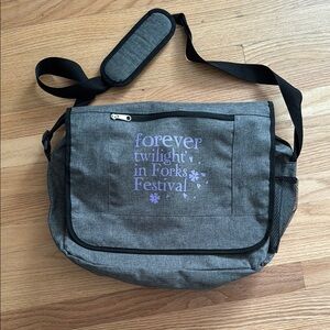 Forever Twilight in Forks Festival 2023 Gray Messenger Bag with Purple Print